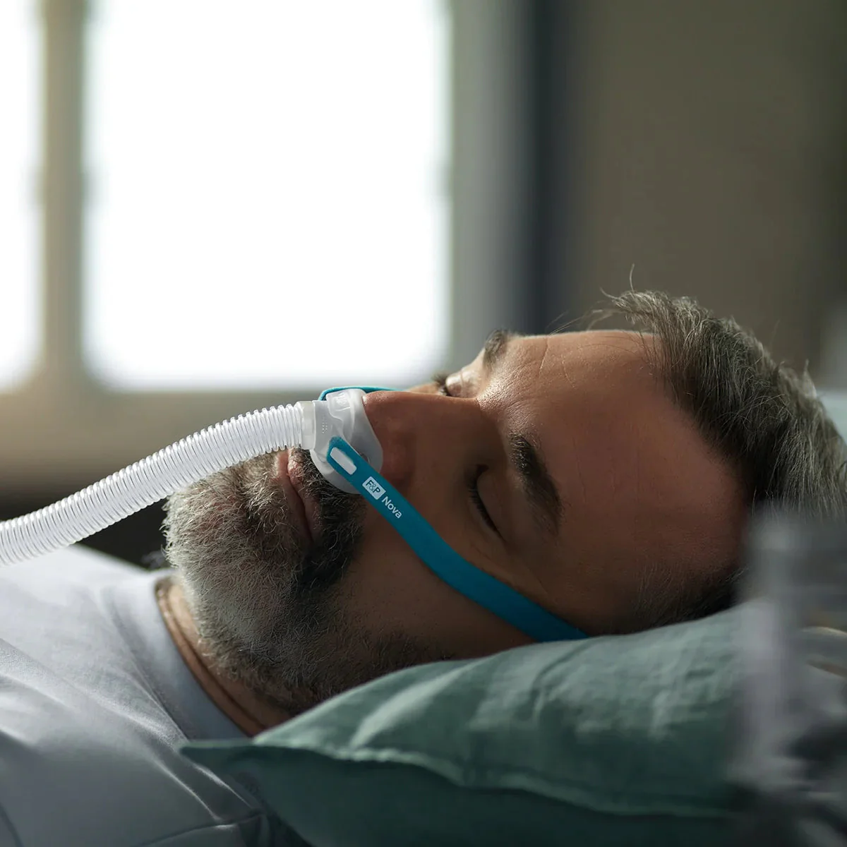 fisher_paykel_nova_micro_nasal_pillow_cpap_mask_cpap_store-usa